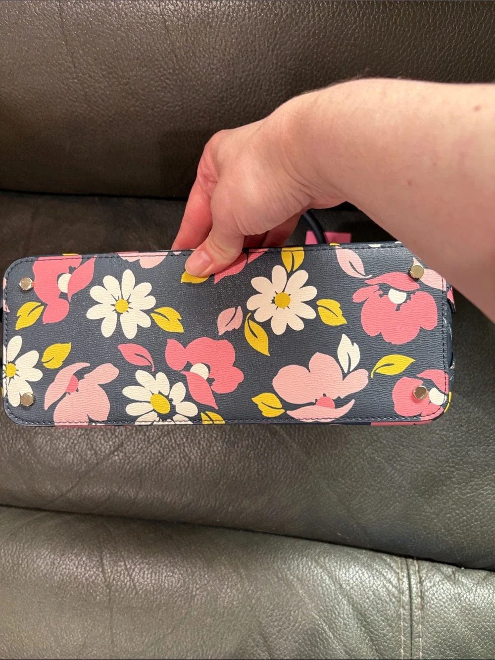 kate spade satchel zipper